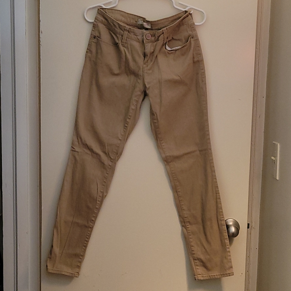 No Boundaries khaki pants